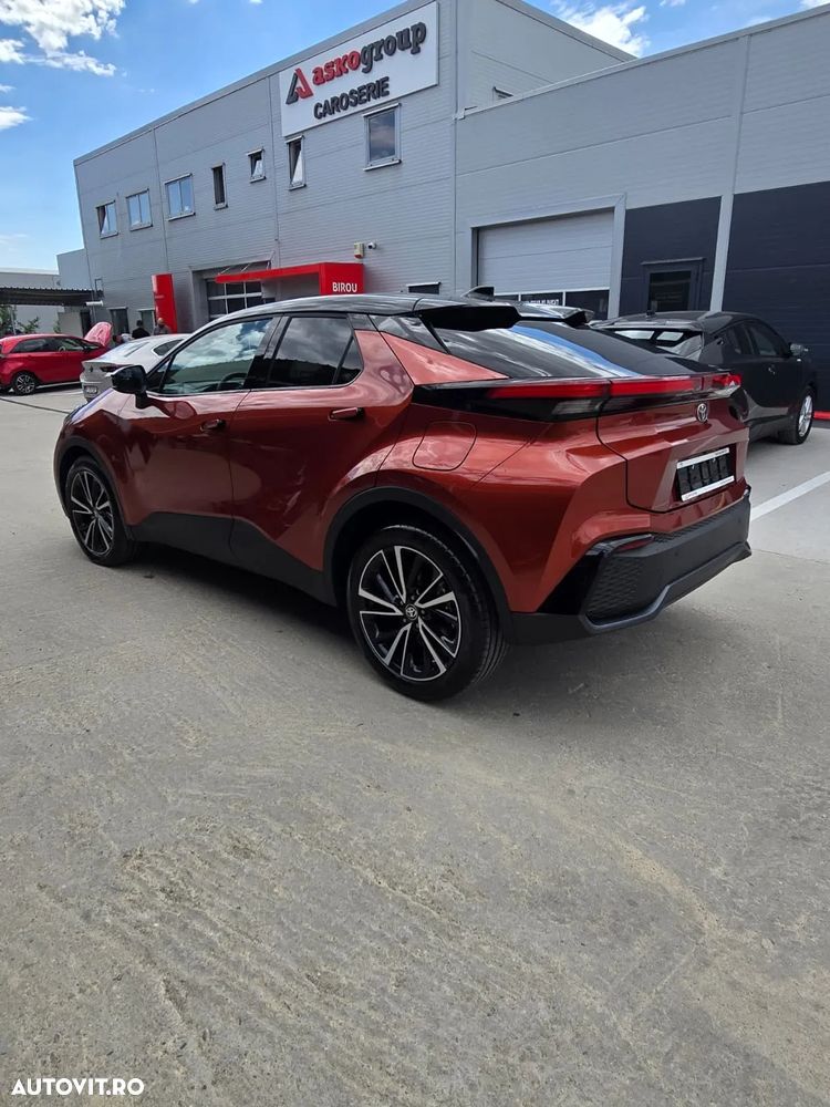 Toyota C-HR 2.0 PHEV 223 CP 4x2 CVT Exclusive - 13