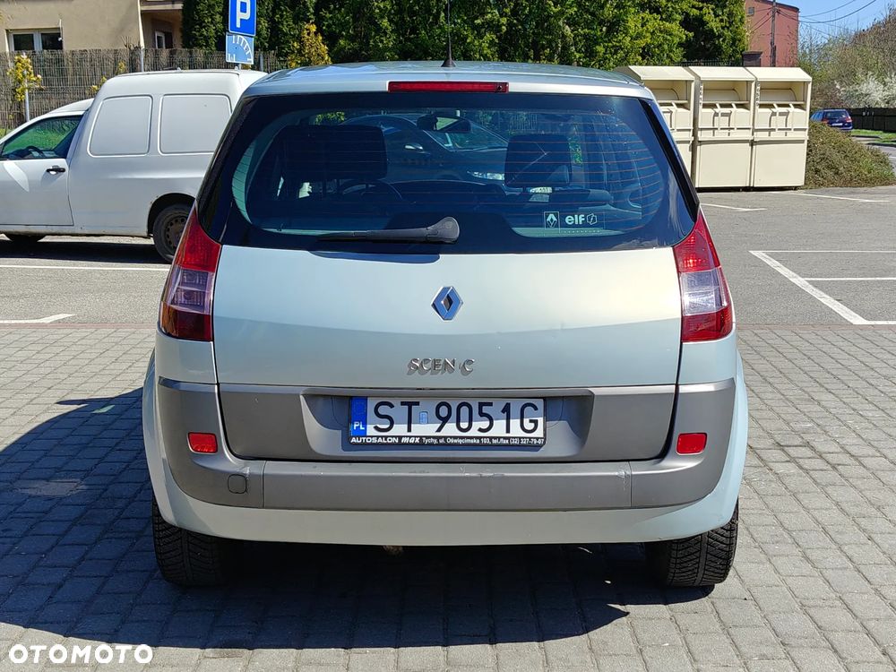 Renault Scenic 1.6 16V Expression - 9
