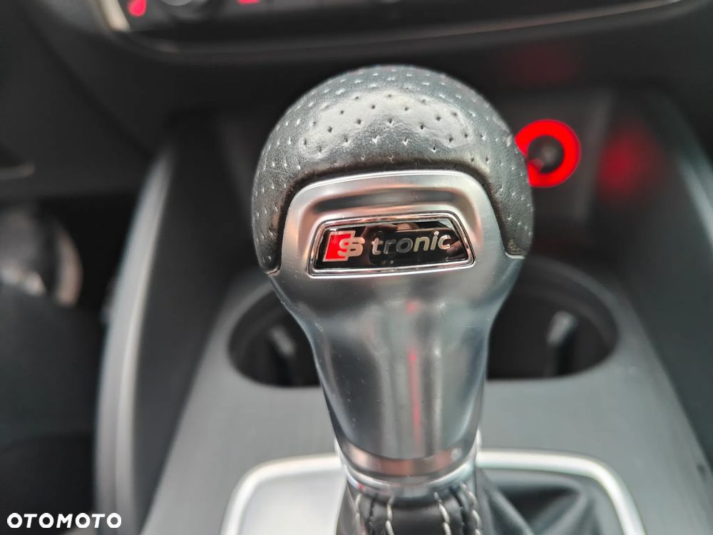 Audi A3 Sportback 2.0 TDI (clean diesel) quattro S tronic S line Sportpaket - 18