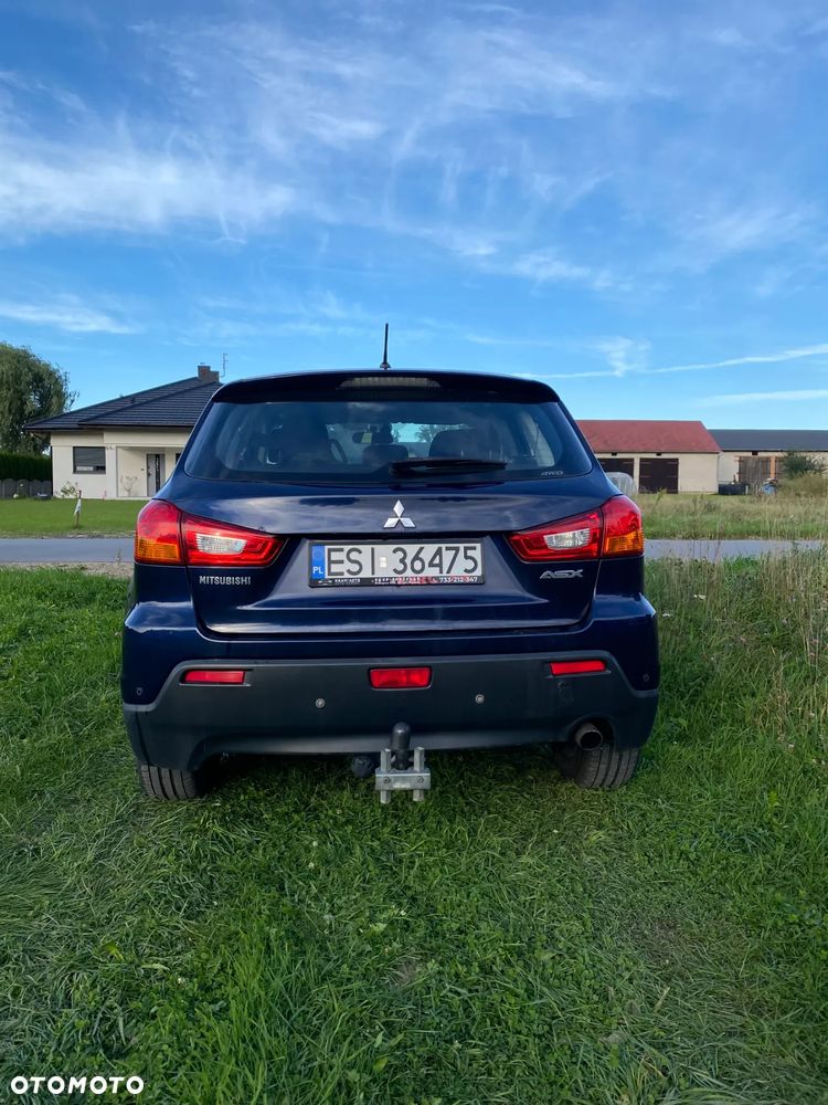 Mitsubishi ASX - 4