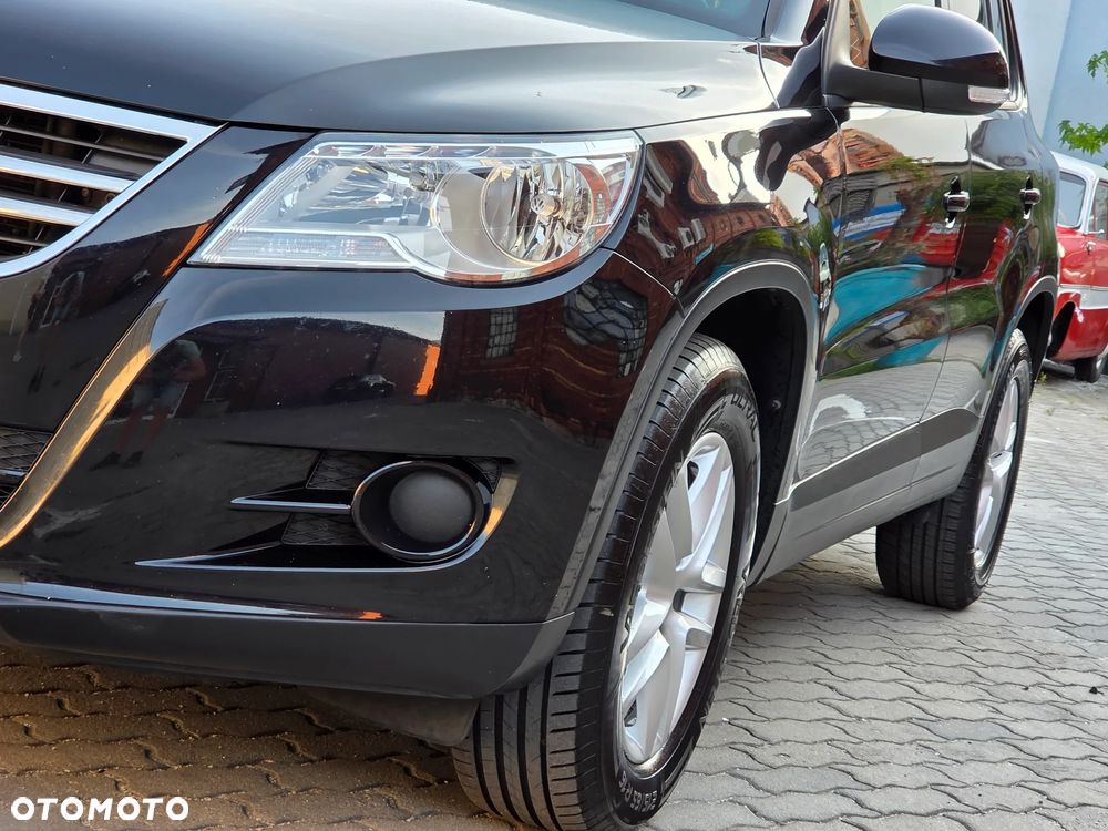 Volkswagen Tiguan 2.0 TDI DPF BlueMotion Technology Sport & Style - 18