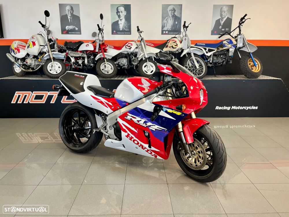 Honda RVF 750 RC45 - 1