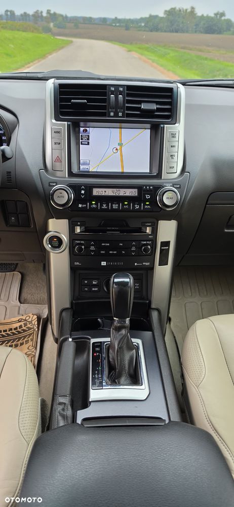 Toyota Land Cruiser LC 3.0 D-4D Prestige - 13