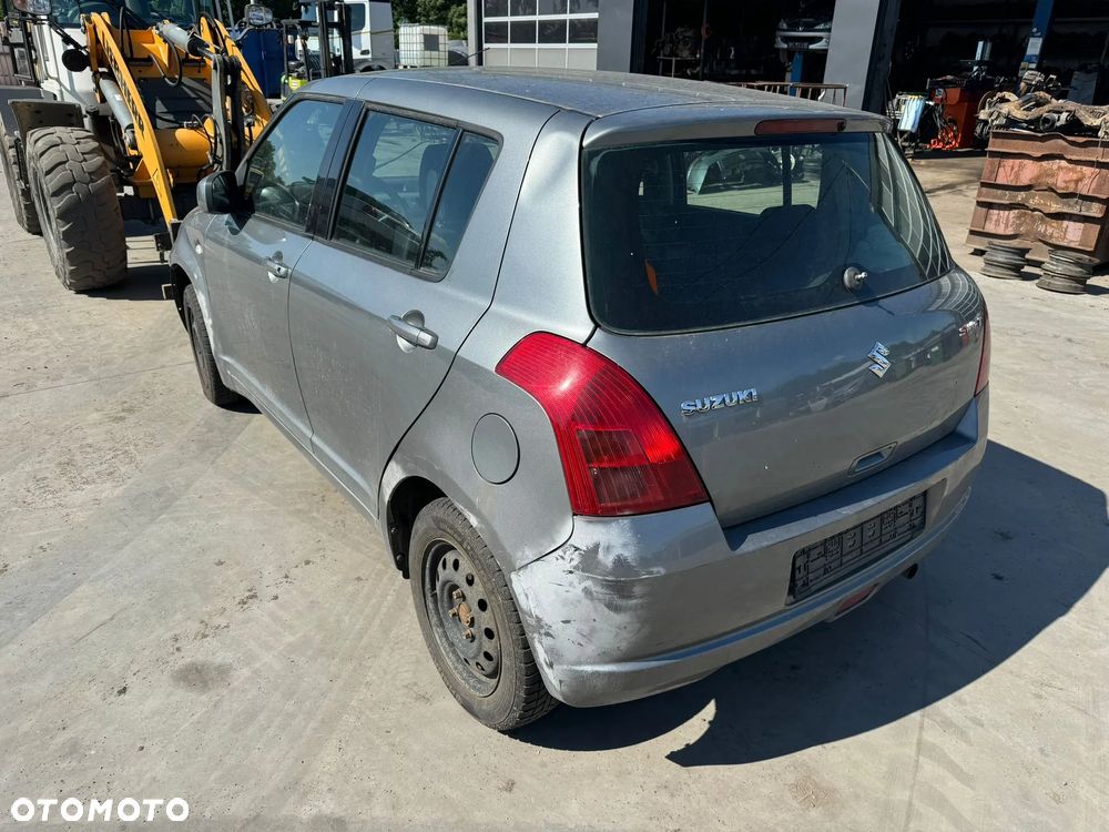 SUZUKI SWIFT  Na Czesci Wszystkie Czesci ! - 2