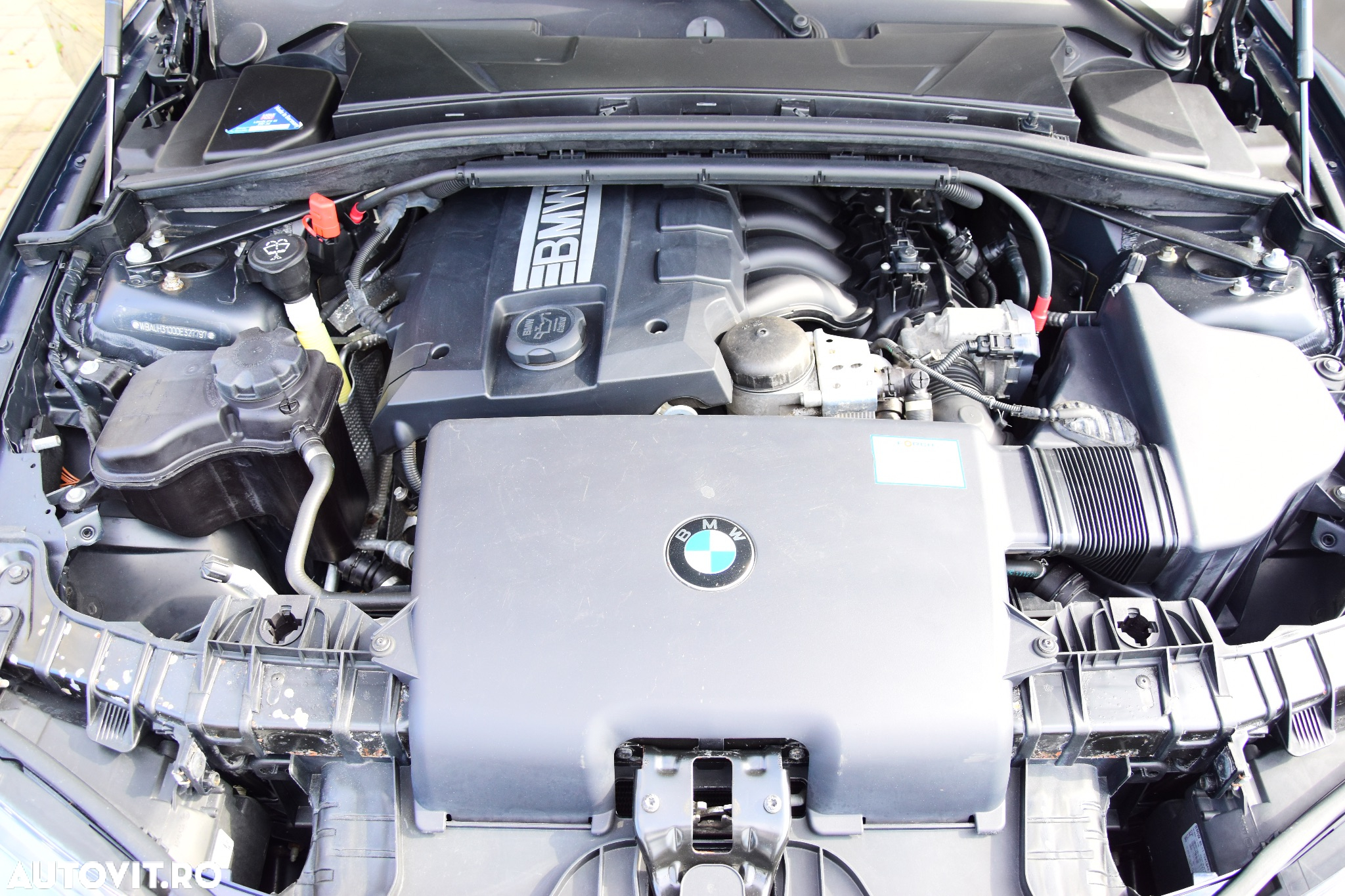 BMW Seria 1 116i - 32