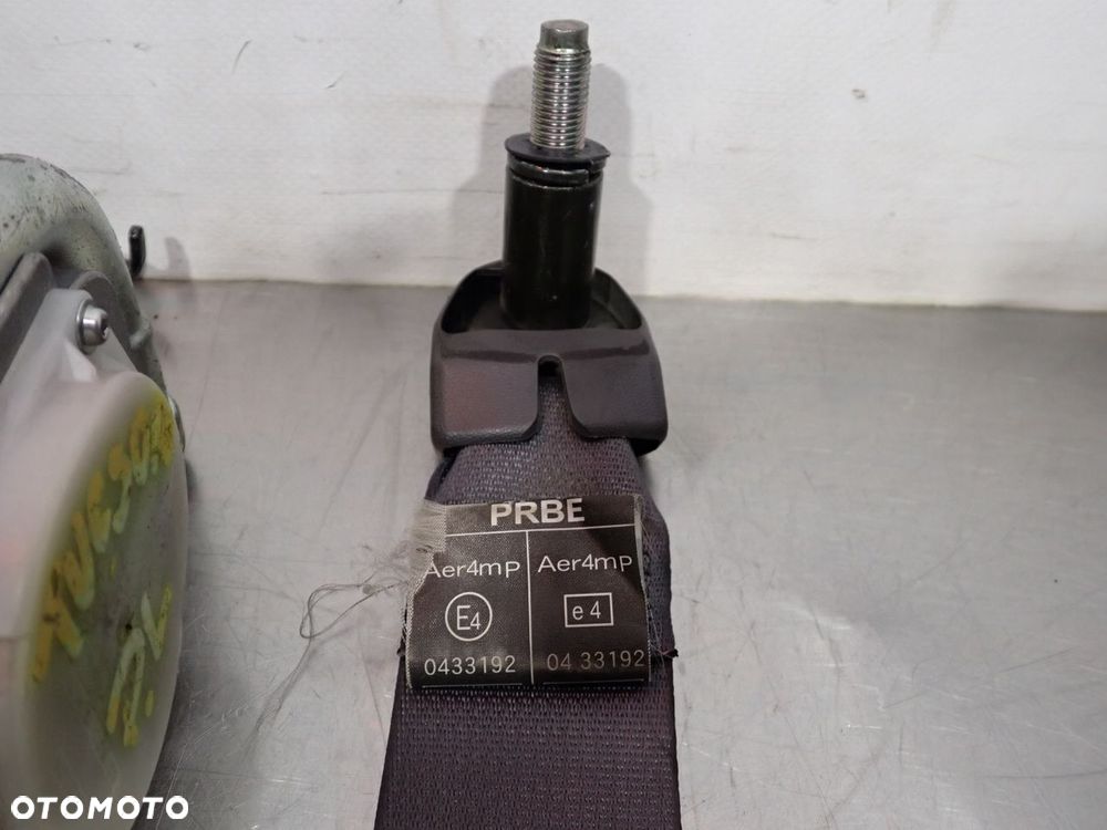 PAS LEWY PRZEDNI BEZPIECZEŃSTWA HYUNDAI TUCSON I  88810-2E400 - 2