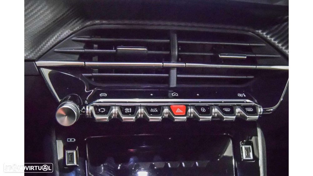 Peugeot 2008 1.2 Hybrid Allure e-DCS6 - 18