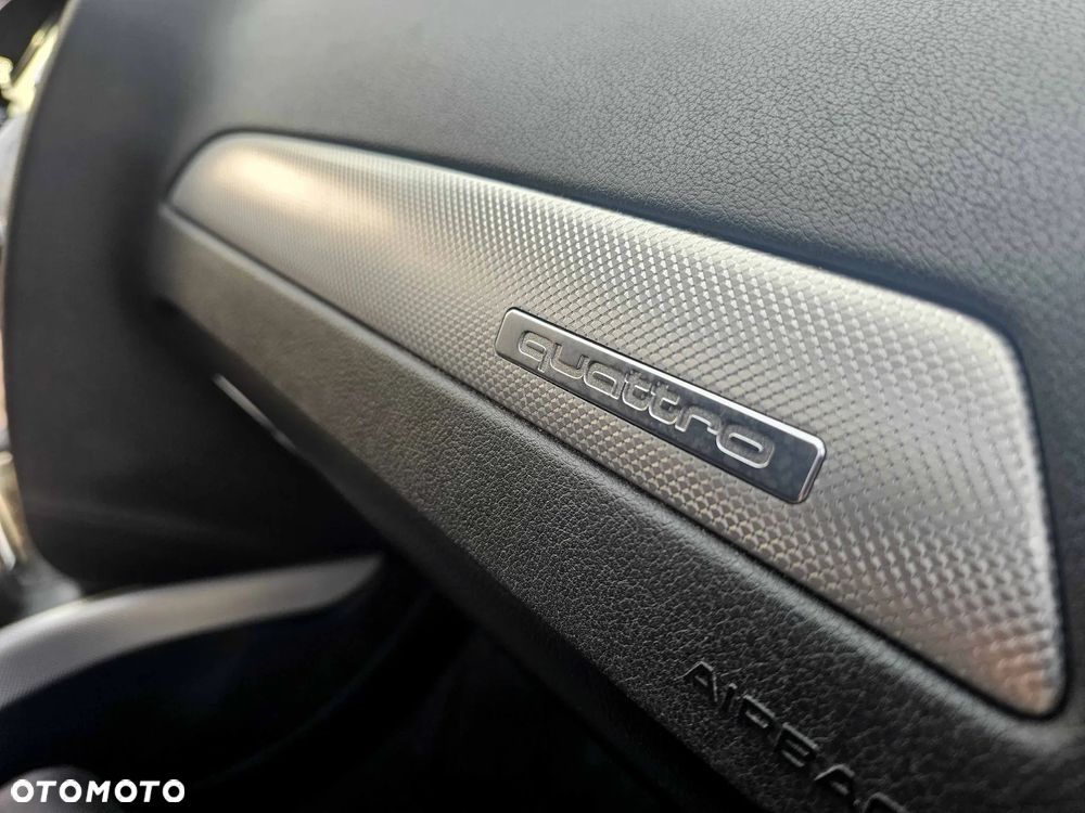 Audi A4 Avant 2.0 TDI DPF quattro S tronic S line Sportpaket - 22