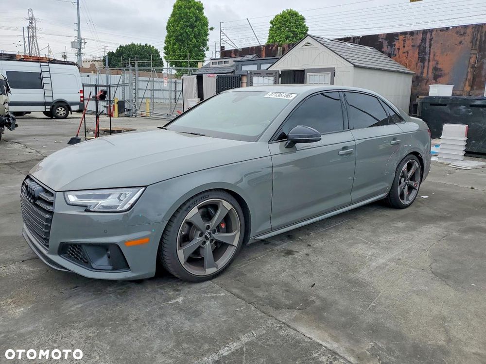 Audi S4 Limousine - 2