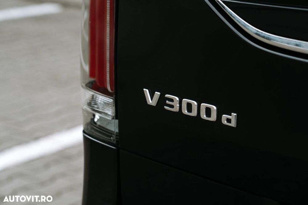 Mercedes-Benz V - 10