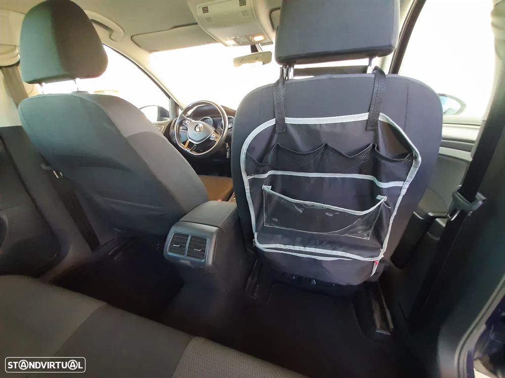 VW Golf 1.6 TDI R-Line - 24