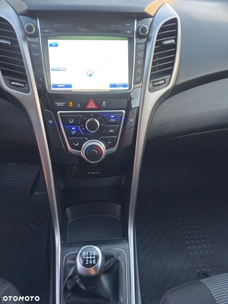Hyundai i30 i30cw 1.4 Fifa World Cup Edition - 14