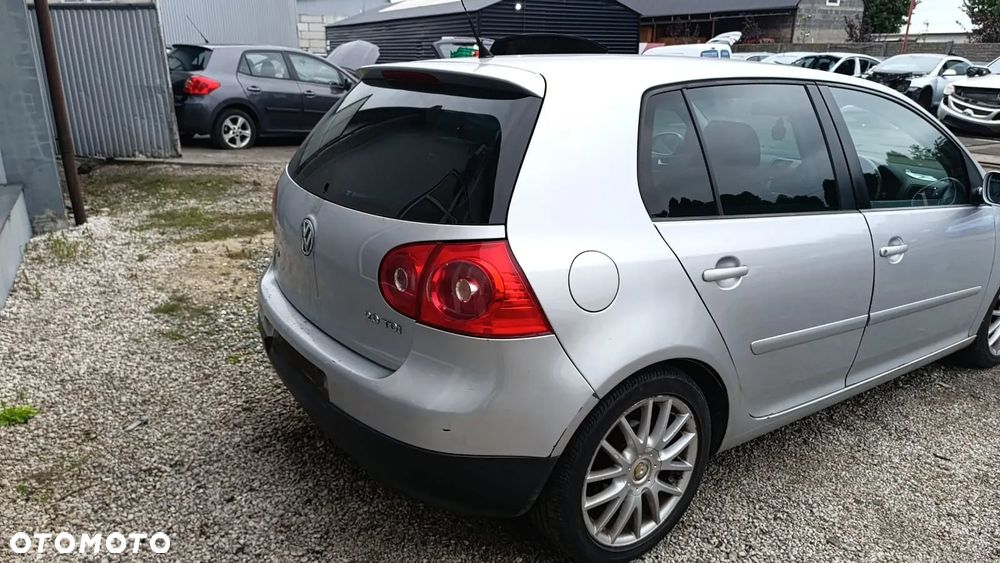 35501 Volkswagen golf V 2.0 TDI BKD 140 km na części skrzynia KNS lakier LA7W - 10