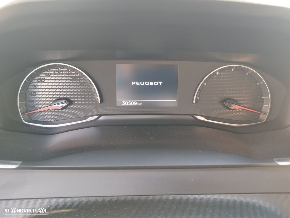 Peugeot 2008 1.2 PureTech Active - 5