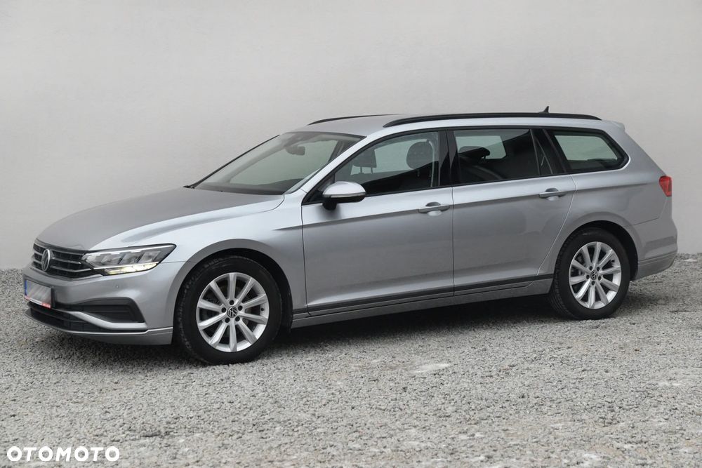 Volkswagen Passat 1.5 TSI EVO Elegance DSG - 20