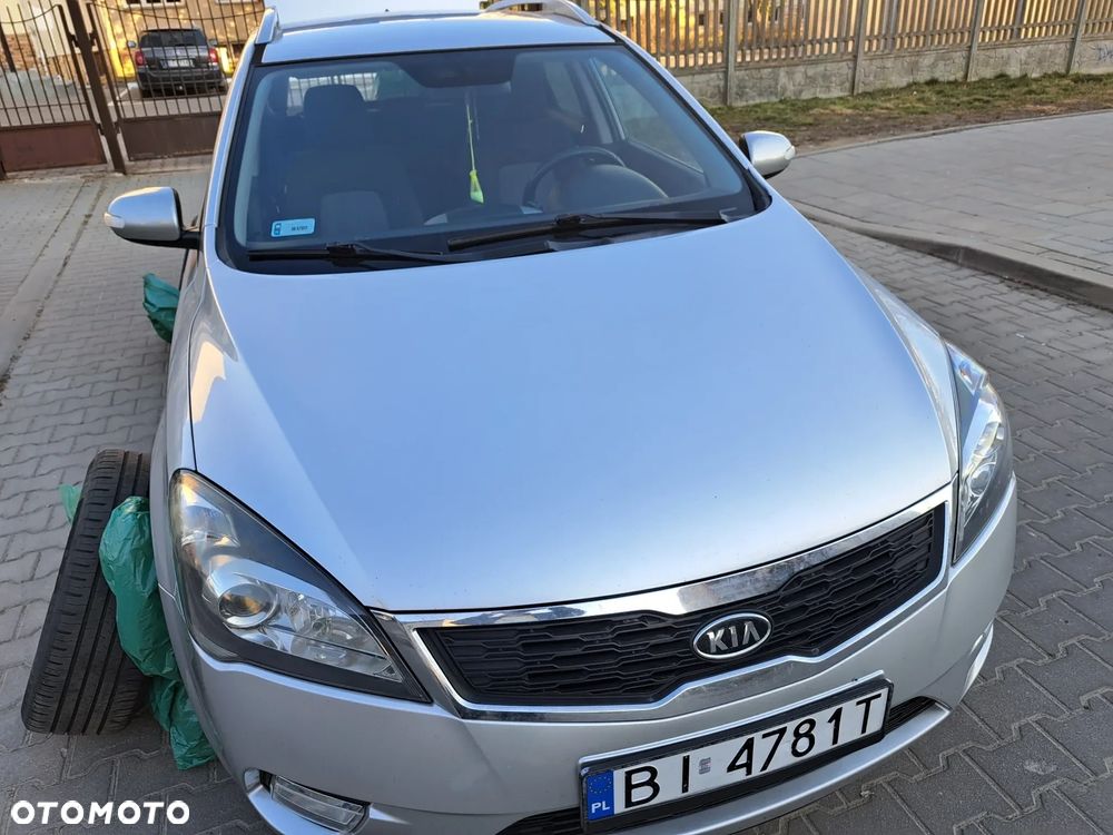 Kia Ceed 1.6 Crdi Comfort + - 2