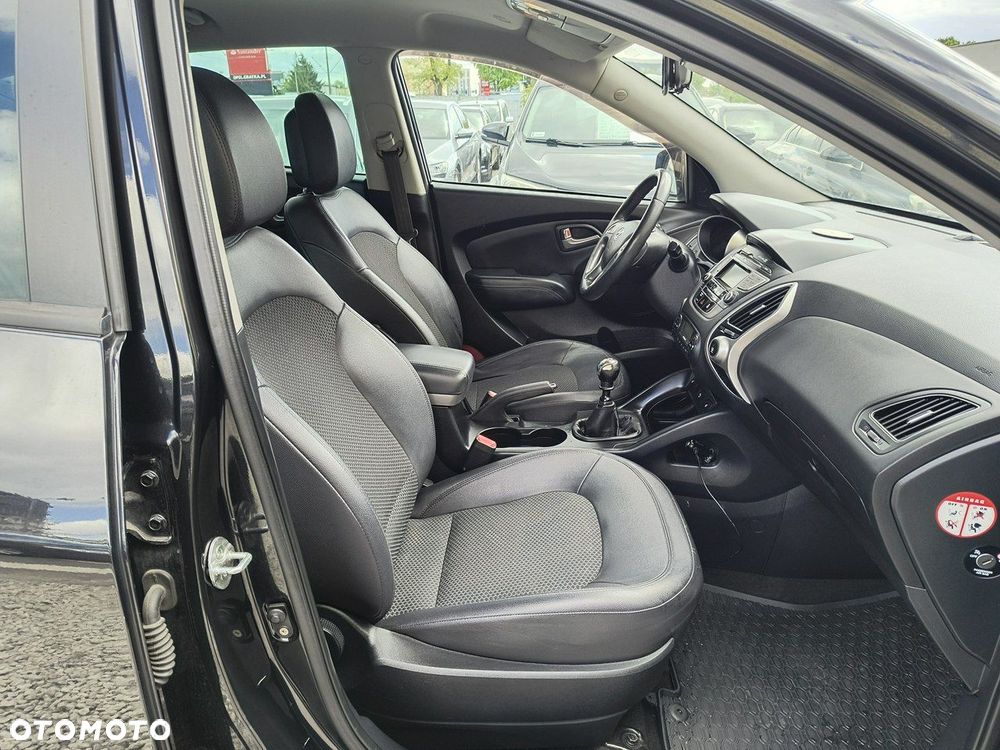 Hyundai ix35 1.7 CRDi 2WD blue Comfort - 17