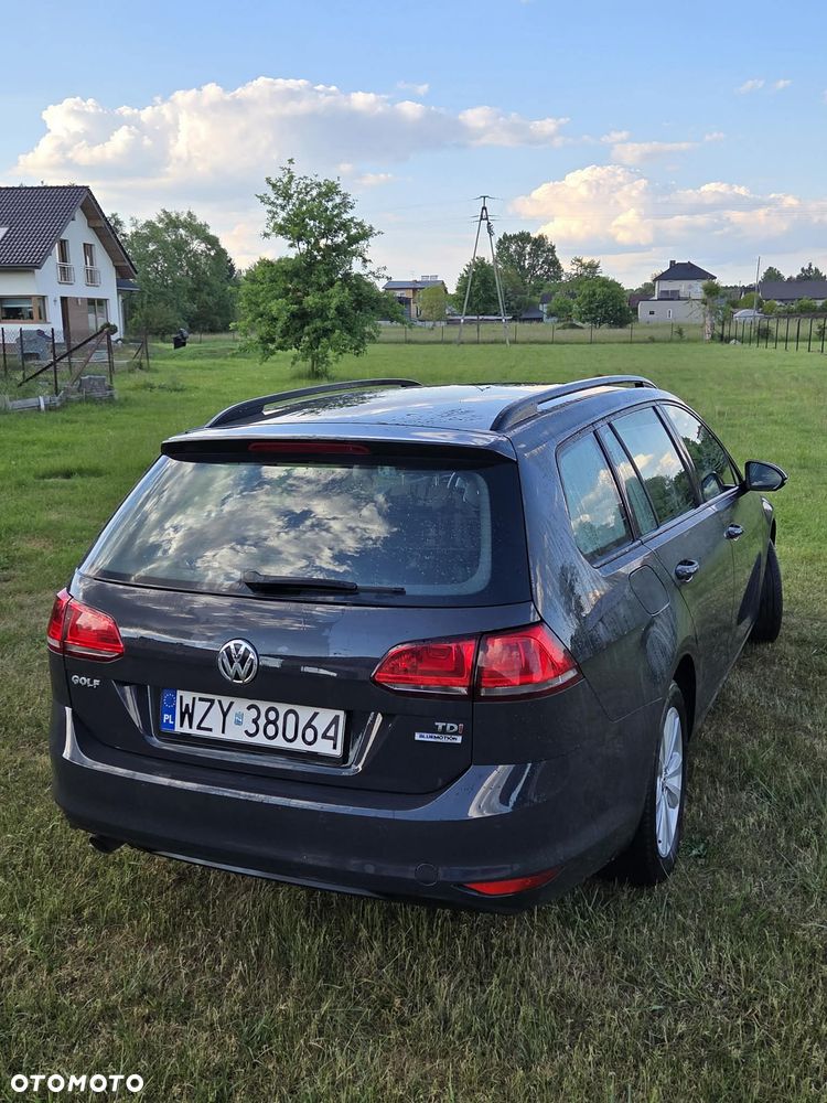 Volkswagen Golf 1.6 TDI BlueMotion Trendline - 4