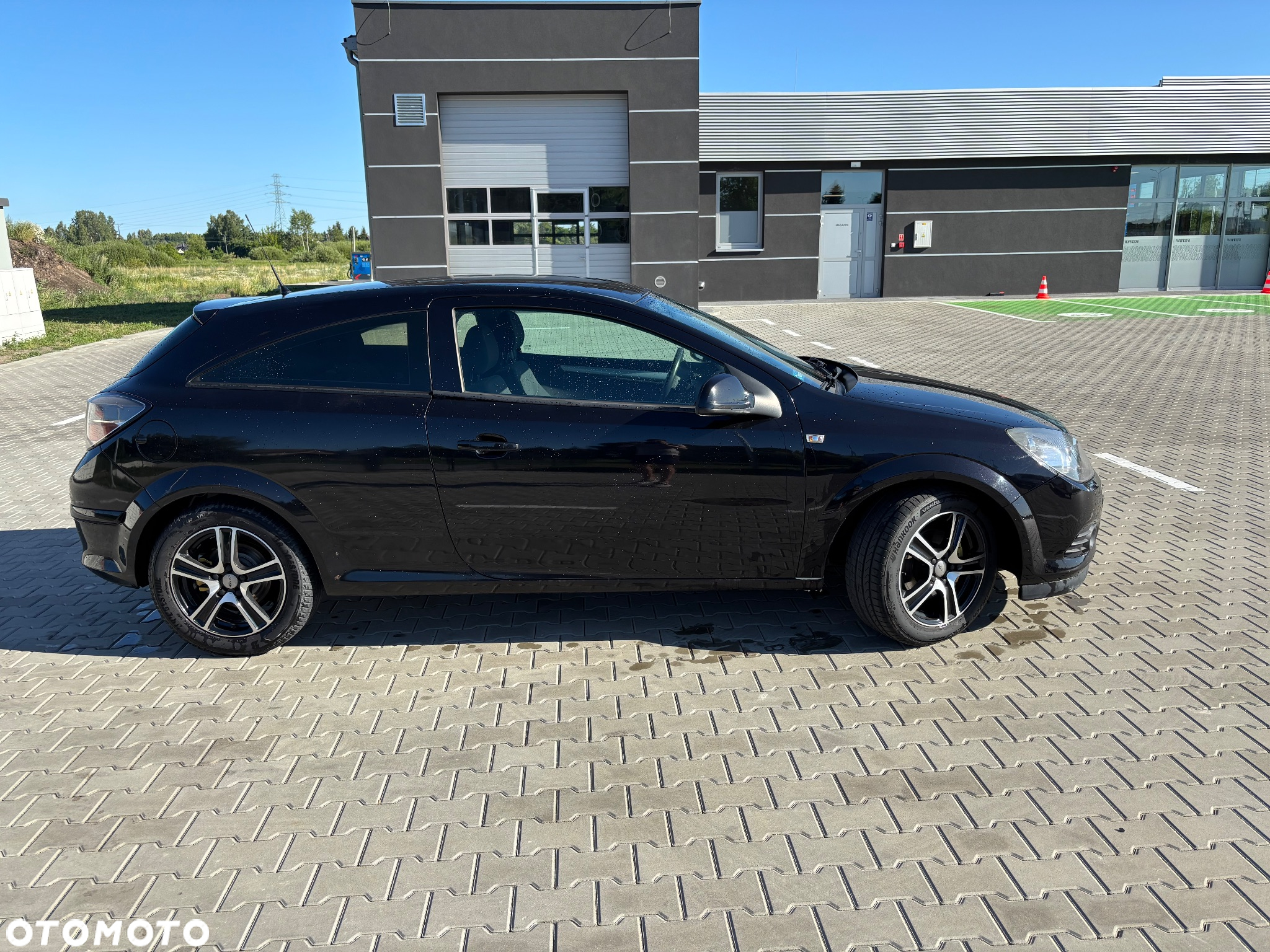 Opel Astra GTC 1.4 - 3