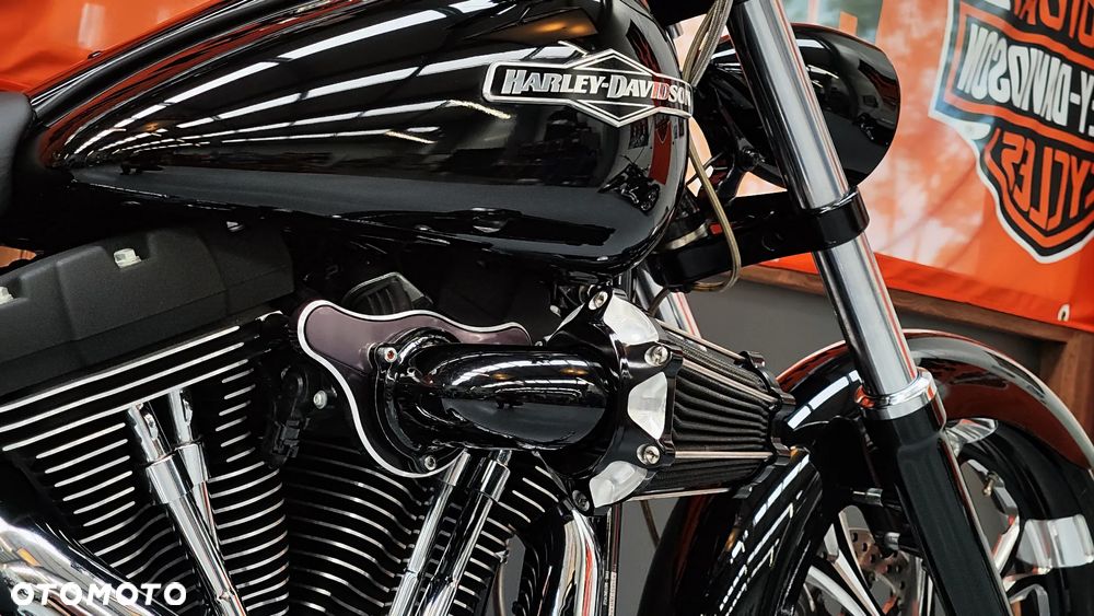 Harley-Davidson Night Train - 15