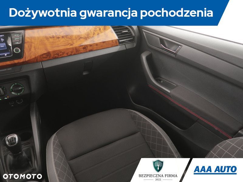 Skoda Fabia - 10