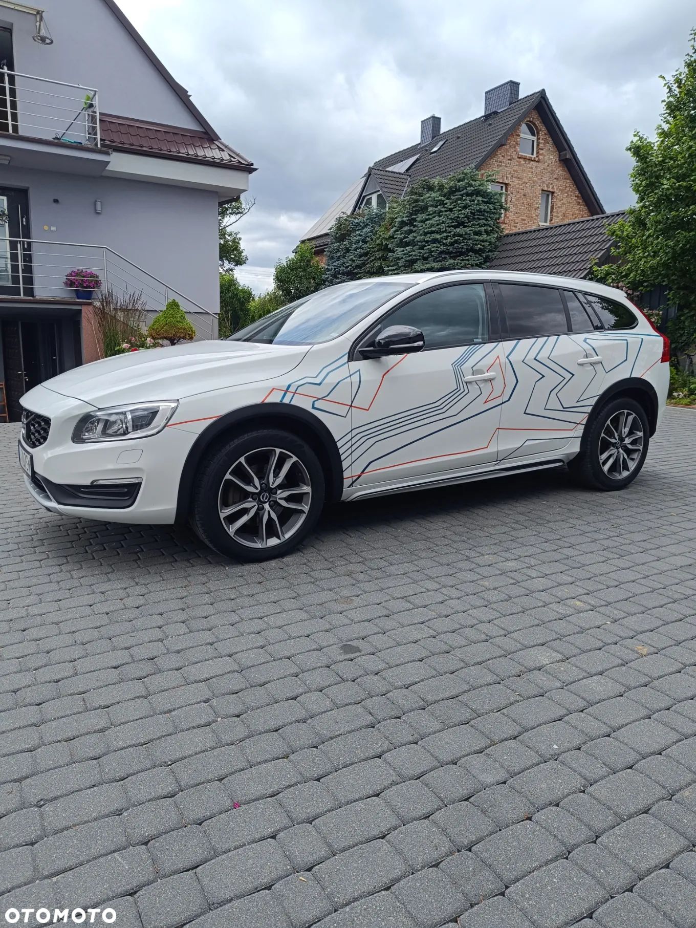 Volvo V60 D4 AWD Drive-E Summum - 1