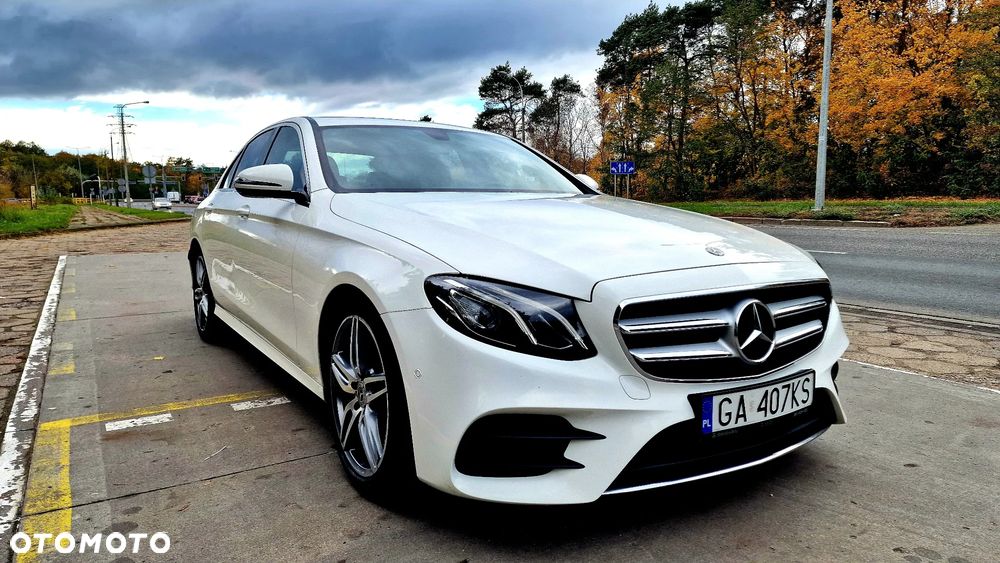 Mercedes-Benz Klasa E 220 d 9G-TRONIC - 1