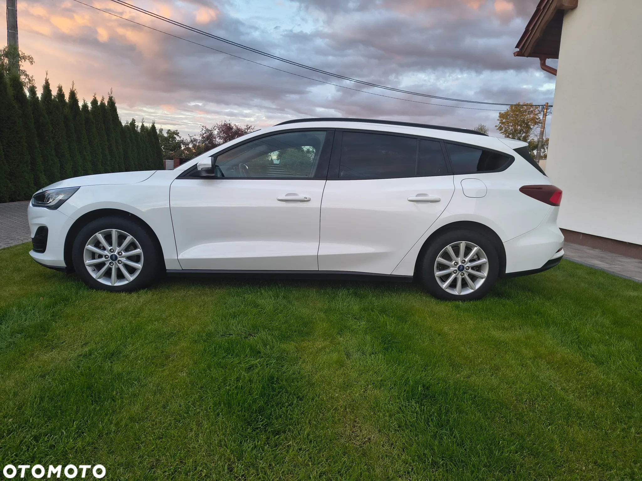 Ford Focus 1.0 EcoBoost Hybrid ACTIVE - 20