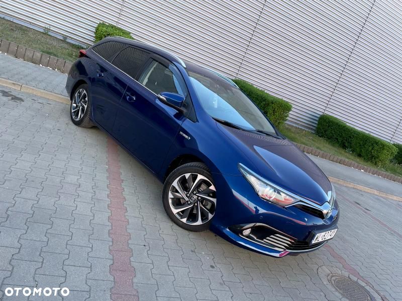 Toyota Auris 1.8 HSD Luna - 30