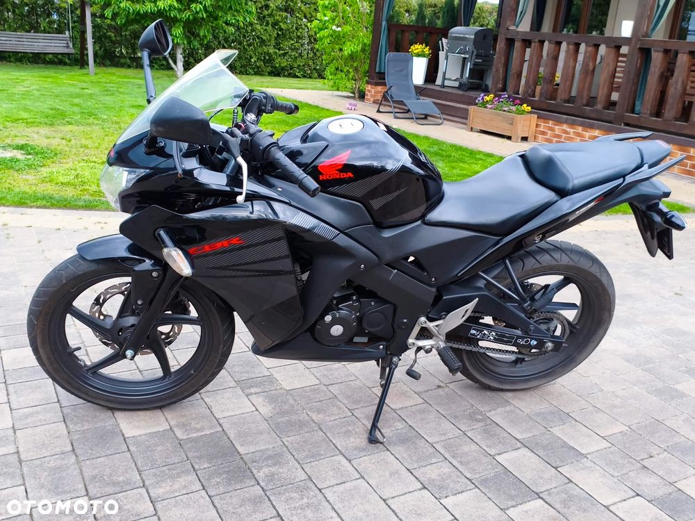 Honda CBR - 1