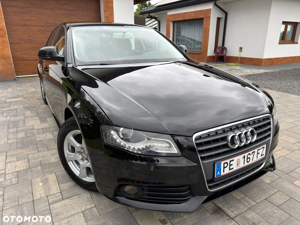 Audi A4 Limousine 1.8 TFSI Ambiente - 1