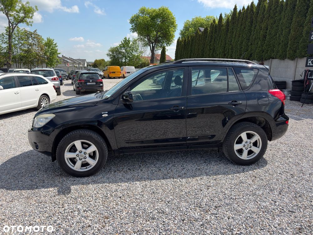 Toyota RAV4 2.2 D-4D 4x4 - 5