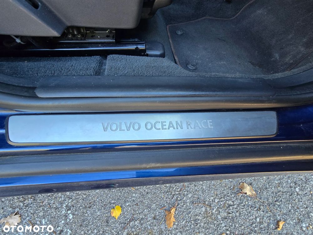 Volvo XC 60 D4 Drive-E Ocean Race - 27