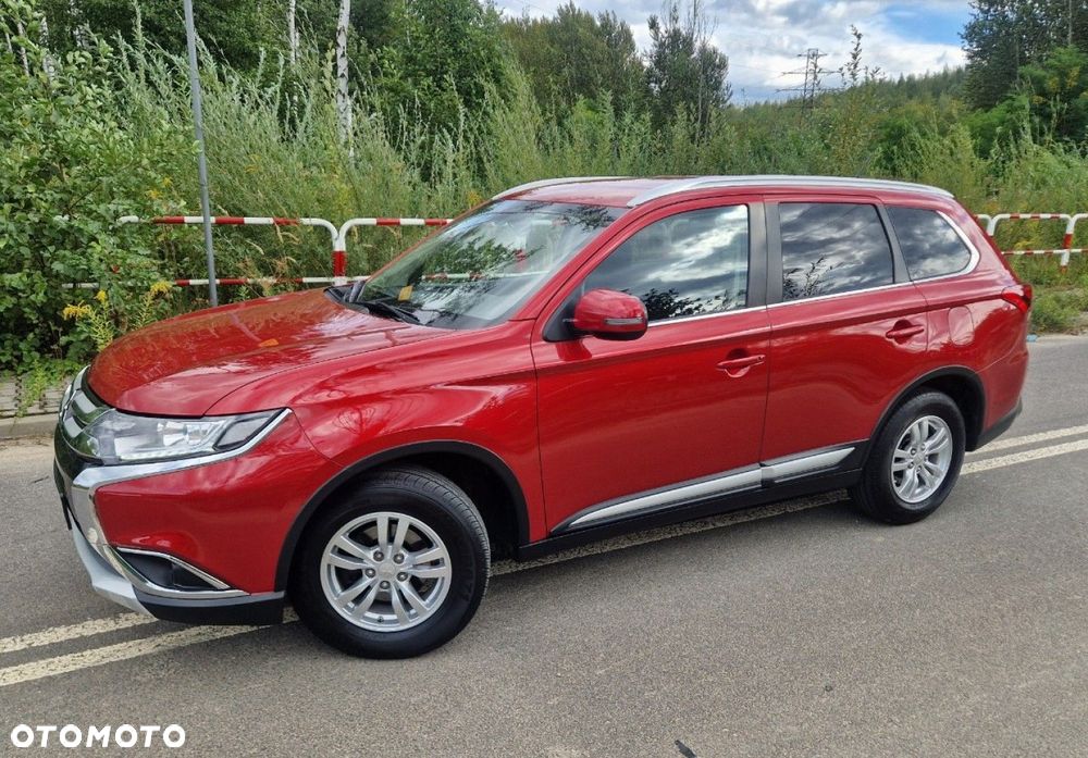 Mitsubishi Outlander 2.0 2WD SUV-Star - 3