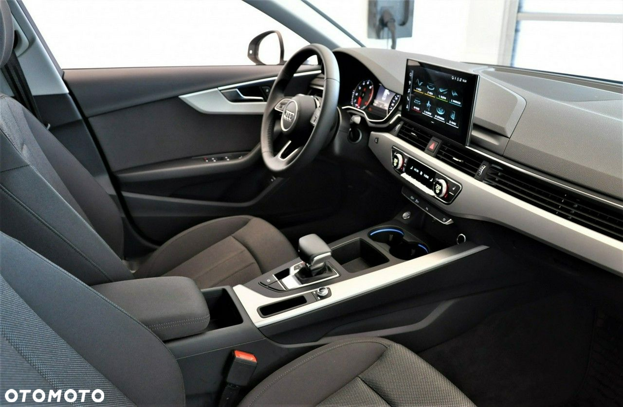 Audi A4 - 16