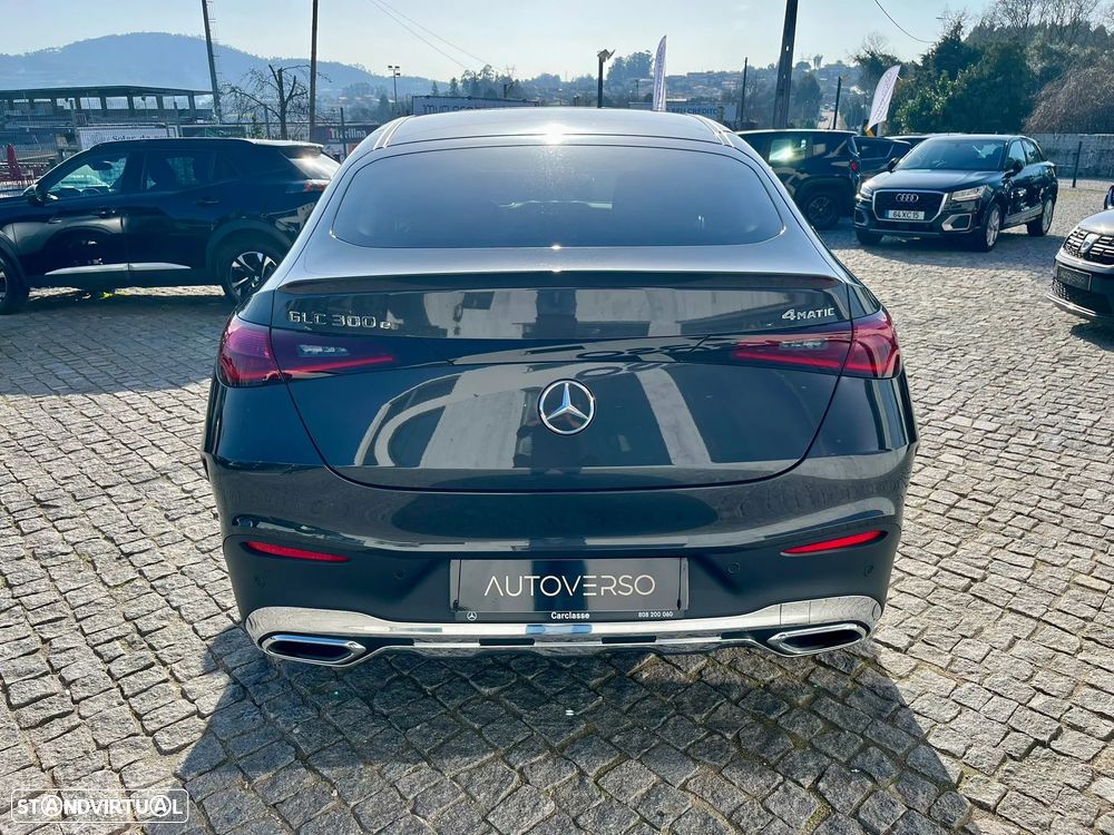 Mercedes-Benz GLC 300 e Coupe 4Matic - 7