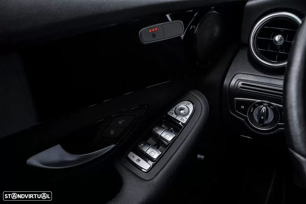 Mercedes-Benz C 180 d Business Solutions - 18