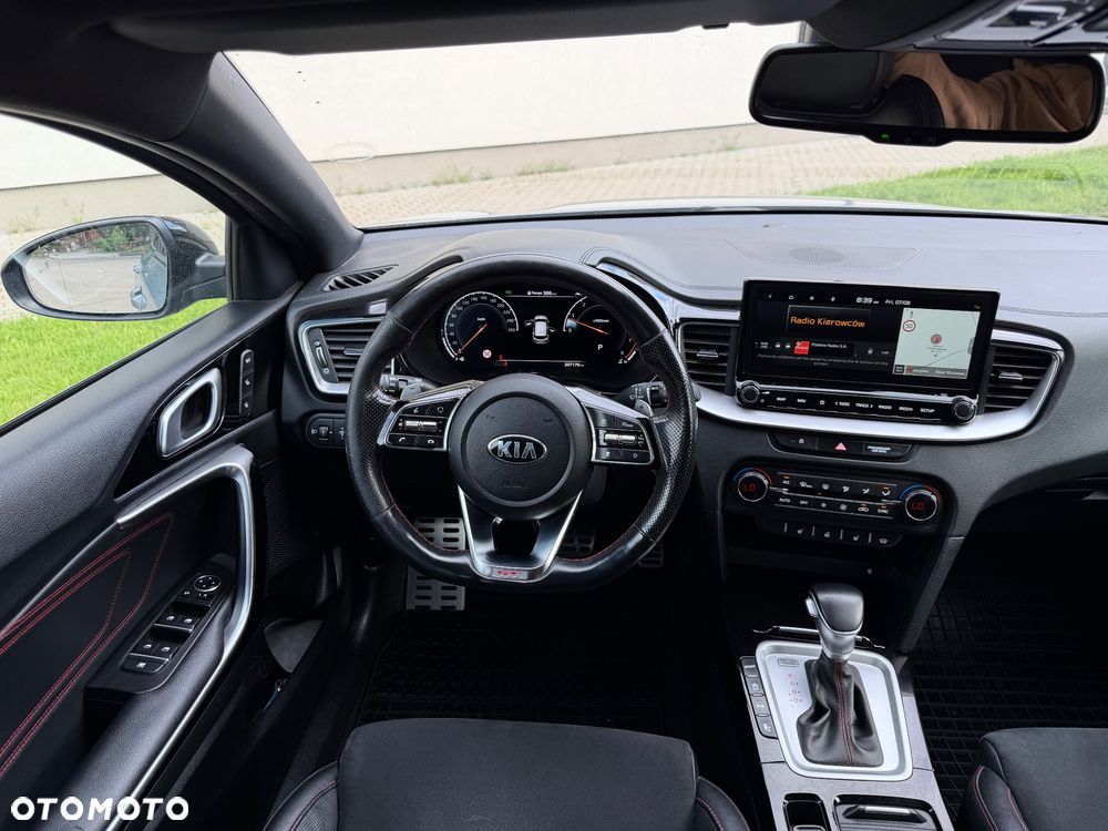 Kia ProCeed - 24