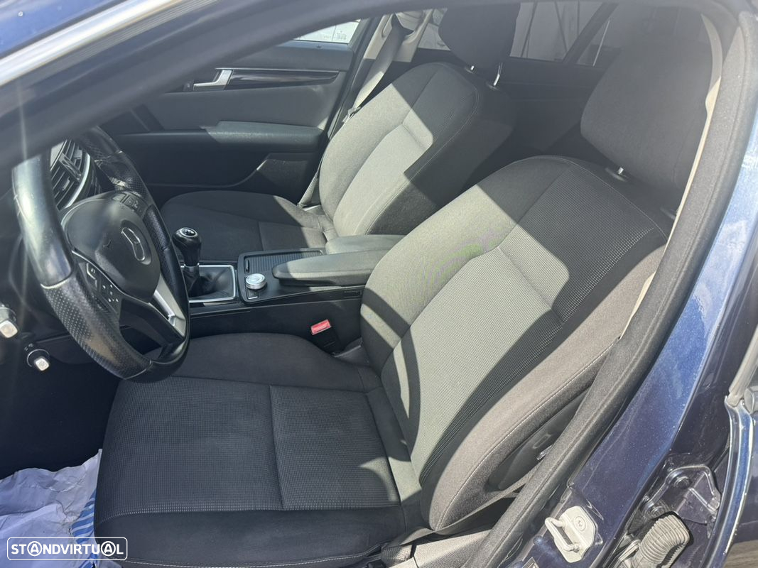 Mercedes-Benz C 200 CDi Avantgarde BE - 41