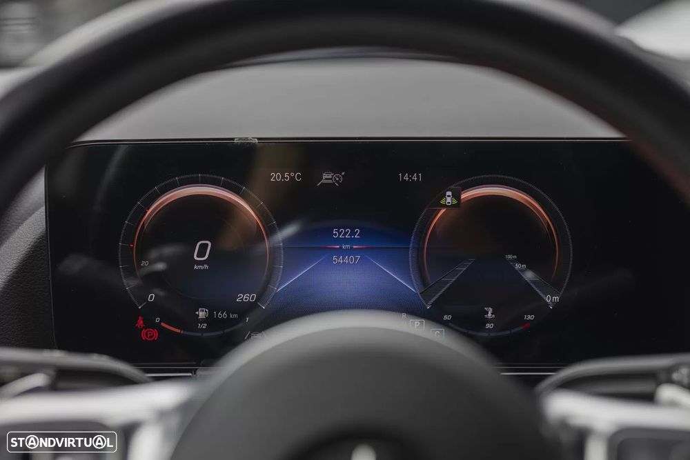 Mercedes-Benz GLA 180 d AMG Line - 19