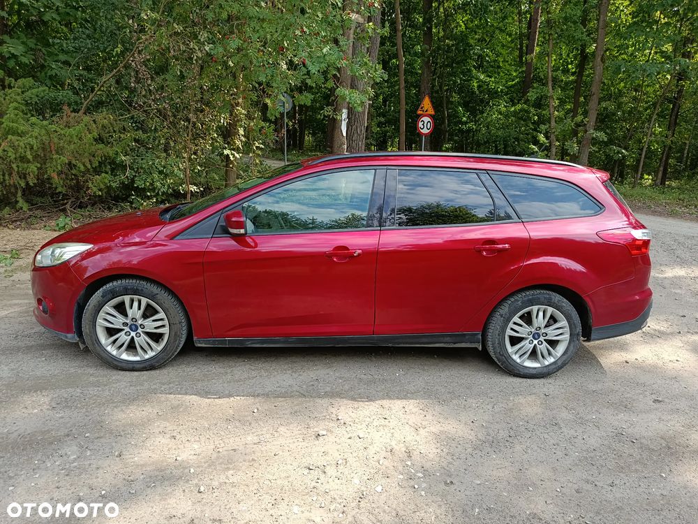 Ford Focus 1.6 Trend - 9