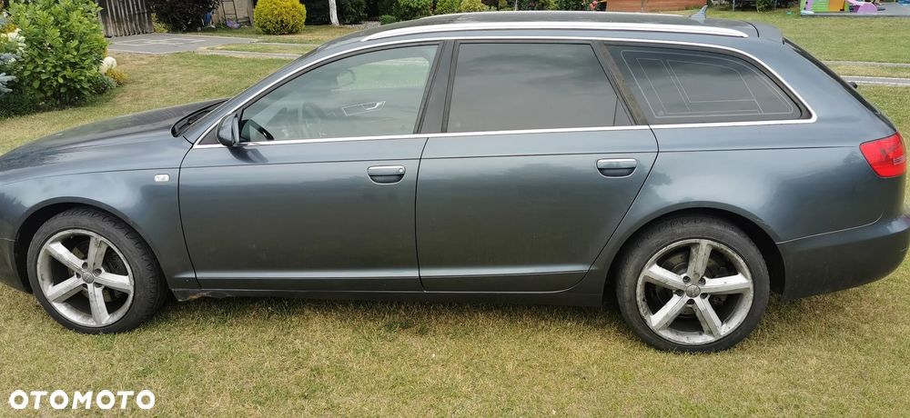 Audi A6 Avant 3.0 TDI DPF quattro tiptronic - 15