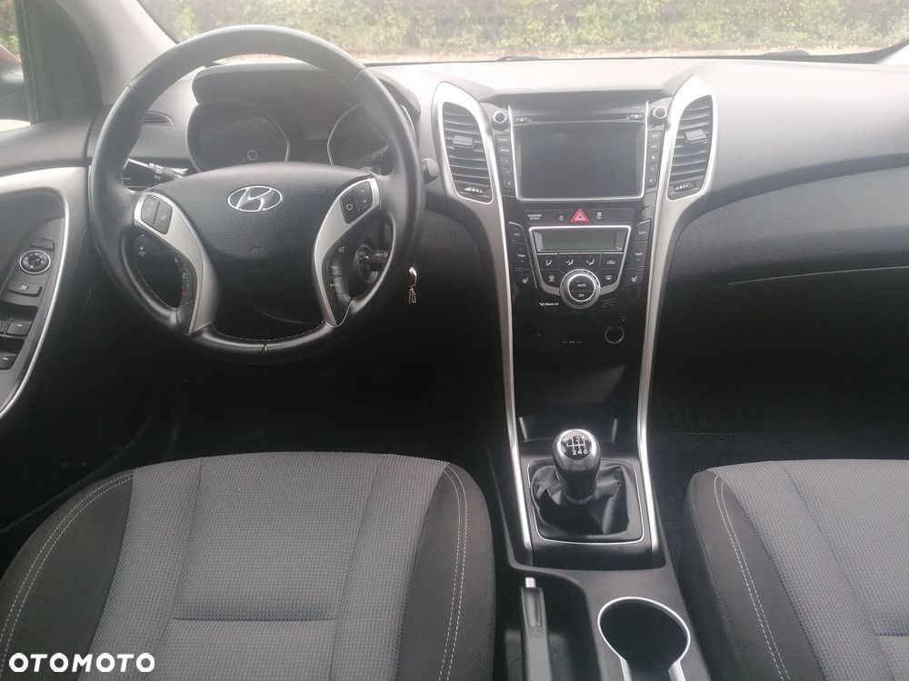 Hyundai i30 1.4 Comfort - 8
