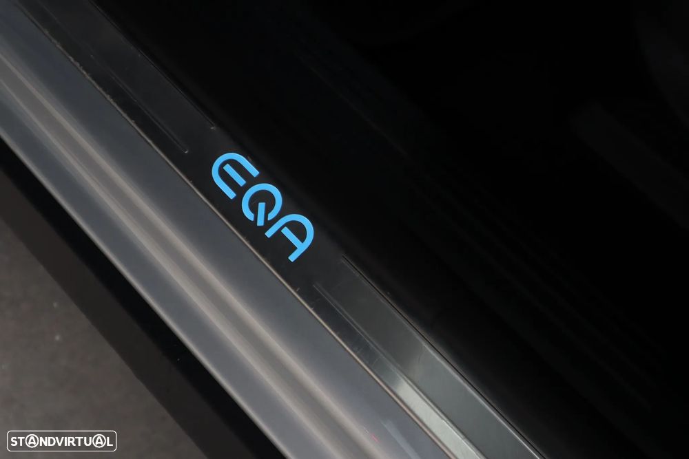 Mercedes-Benz EQA 250+ AMG Line - 19
