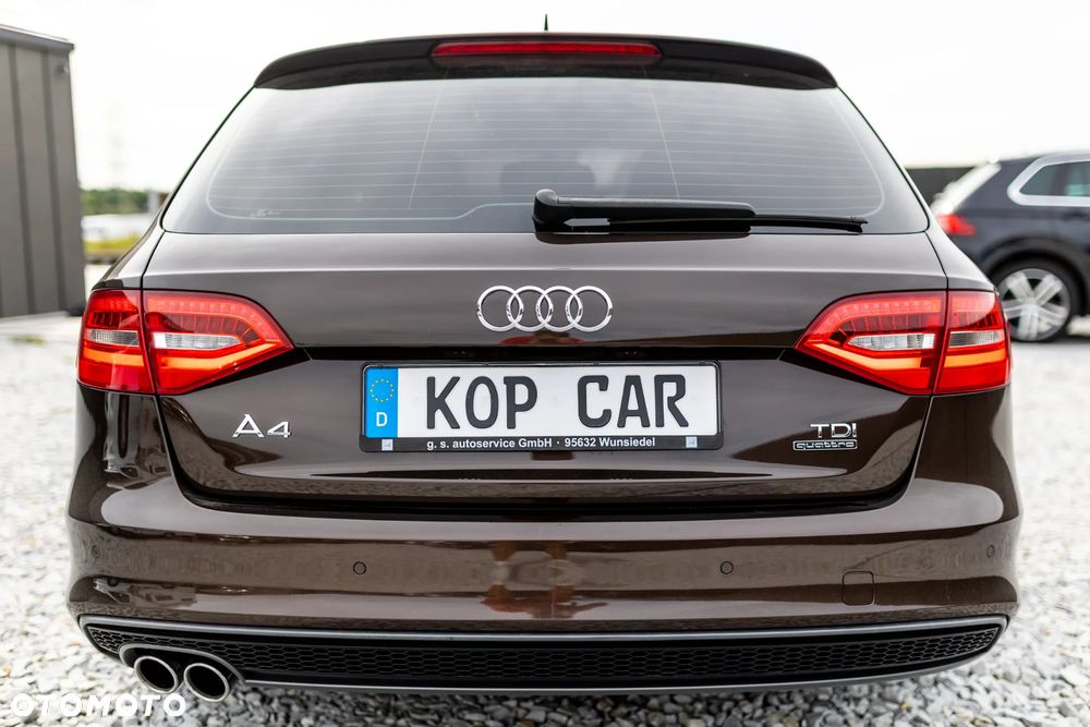 Audi A4 Avant 2.0 TDI DPF clean diesel quattro S line Sportpaket - 33