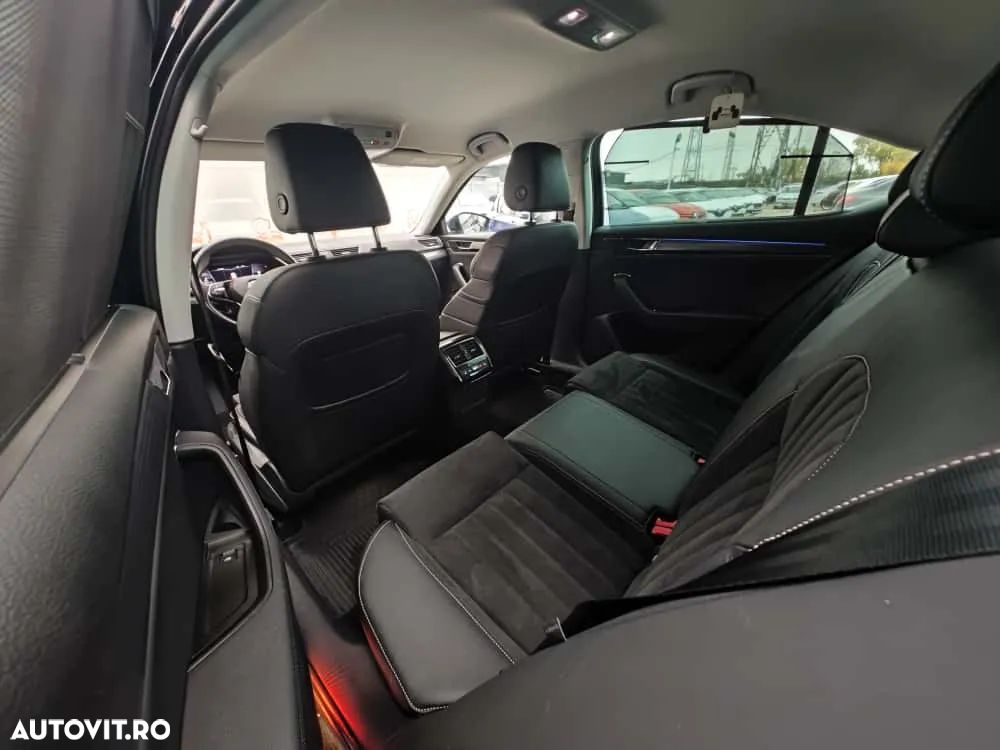 Skoda Superb 2.0 TSI DSG Style - 12