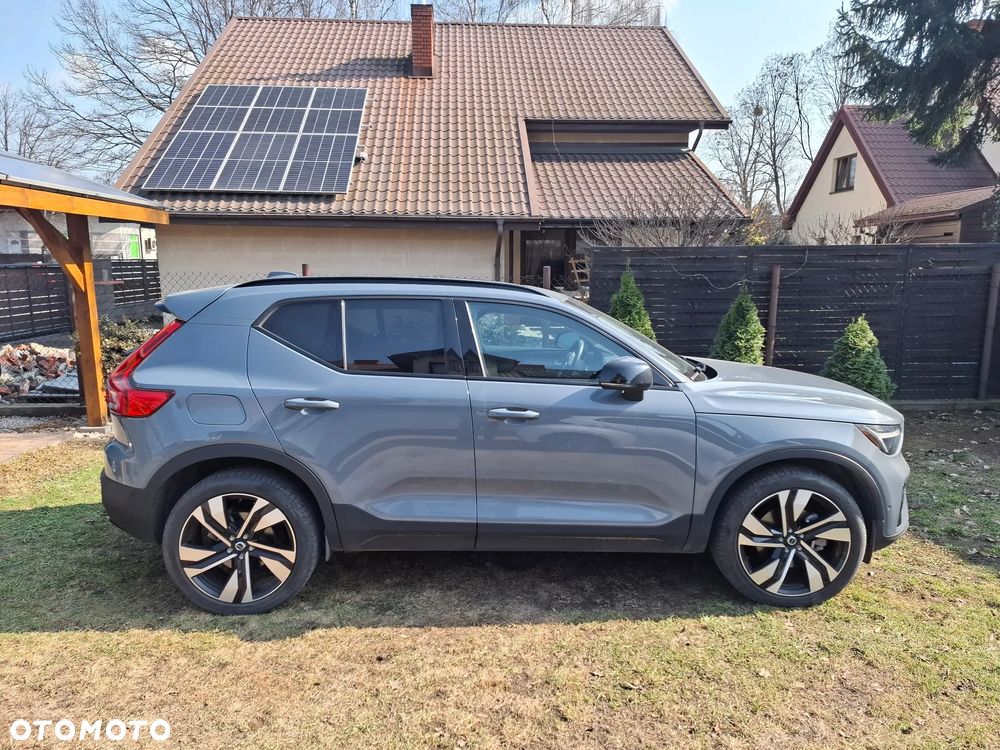 Volvo XC 40 - 1