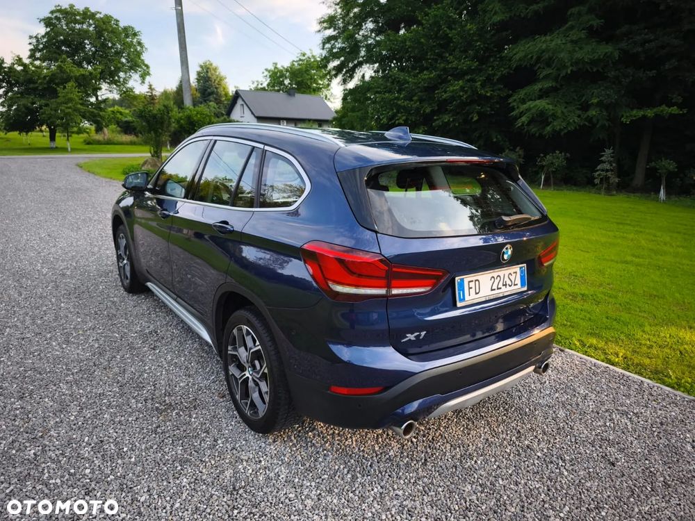 BMW X1 sDrive18d Business Edition sport - 12