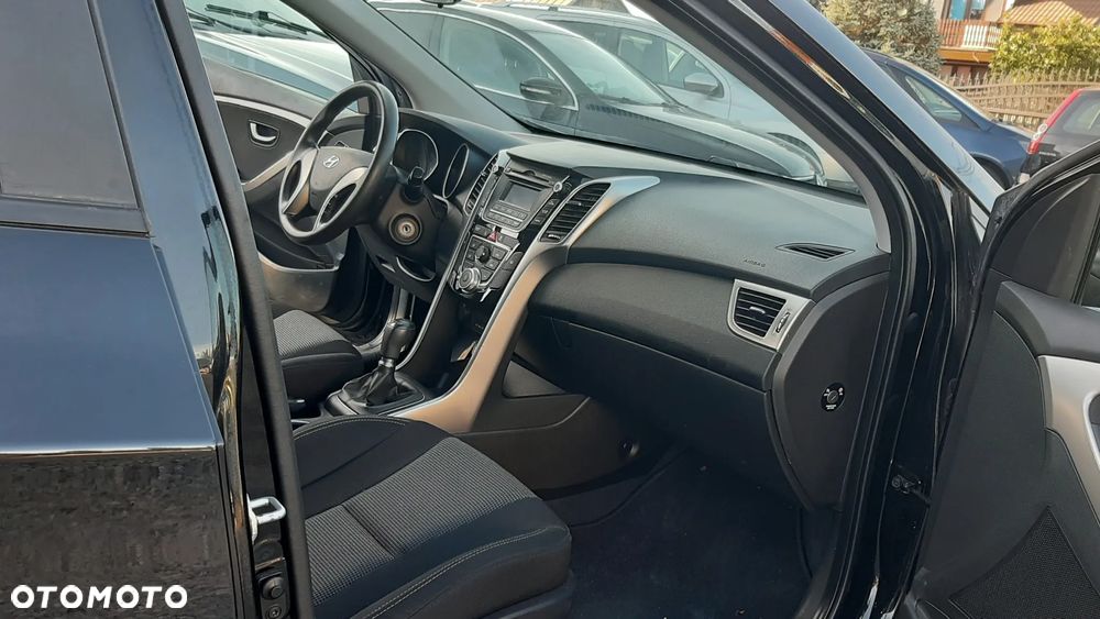 Hyundai i30 - 17