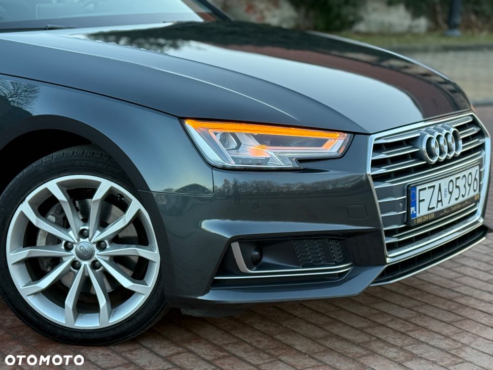 Audi A4 Avant 2.0 TDI Sport S tronic - 1